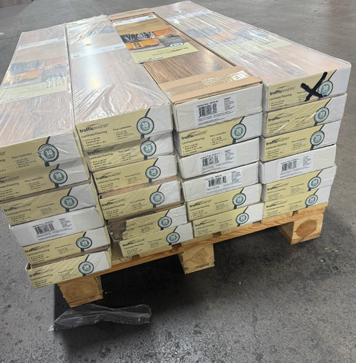 CLEANING OUT THE WAREHOUSE - Traffic Master - Lake Shore Pecan - 7 mm - 7.64" x 50.63" Click Together Laminate 54932DK SQFT Price : 1.49