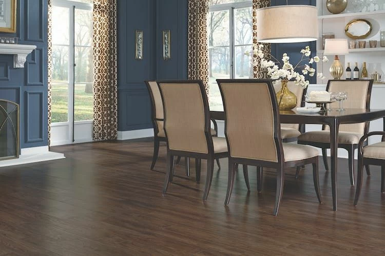 PREMIUM QUALITY - 20 mil Wear Layer - Mannington Adura Max Plank -  Sundance Gunstock-  6" x 48" HydroLoc Core with Attached Pad MAX001