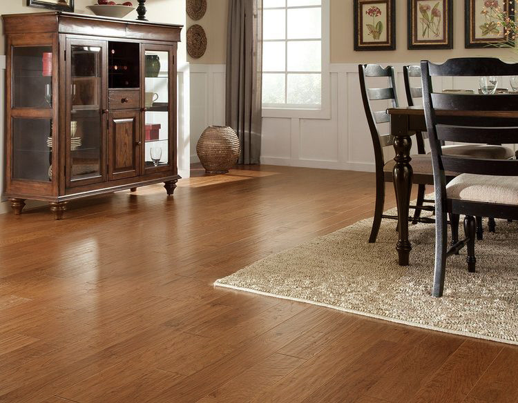 PREMIUM QUALITY - 20 mil Wear Layer - Mannington City Park - Cherry Natural - 6" x 37" FloorArmor Solid Core with Attached Pad CPC106 - Sample