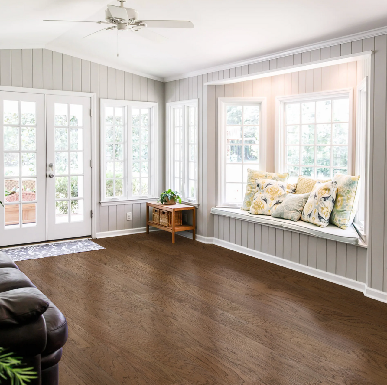 Harris Vintage Hickory Abilene 4.75" Wide 3/8" Thick Click Together Engineered Hardwood Flooring 2701 - Sample