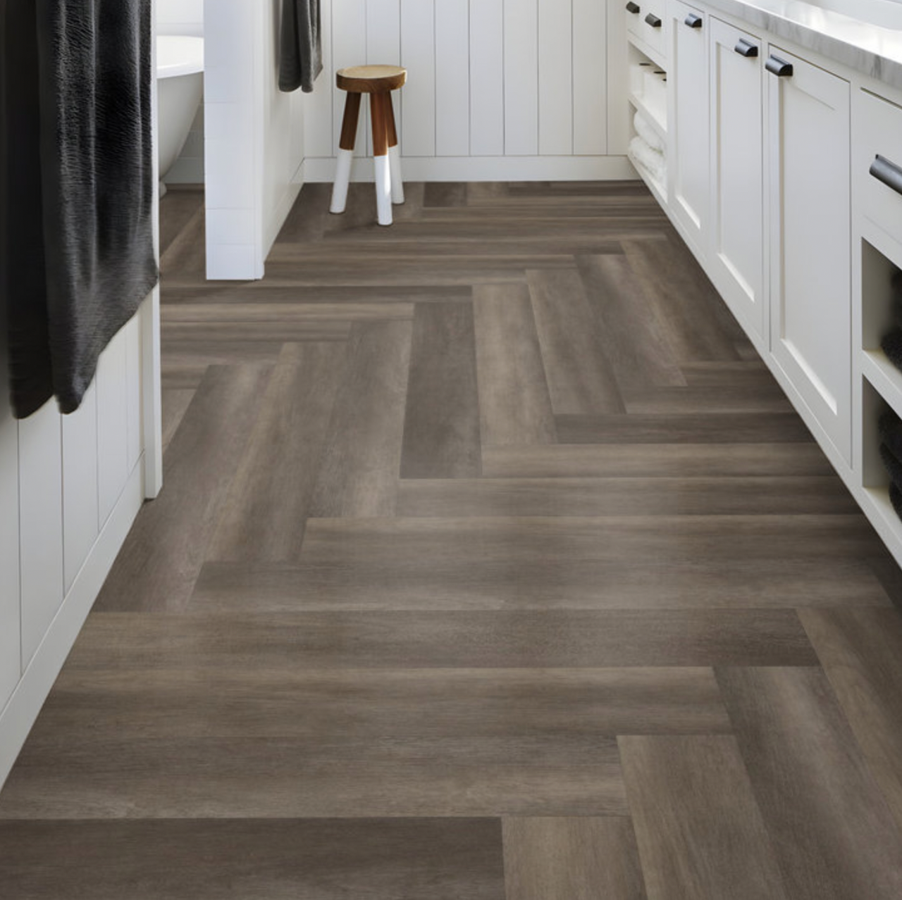 20 mil Wear Layer - Shaw Resilient Commercial Philosopher's Tree Bronze 9" x 63" Luxury Vinyl Loose Lay V205207205 - Sample