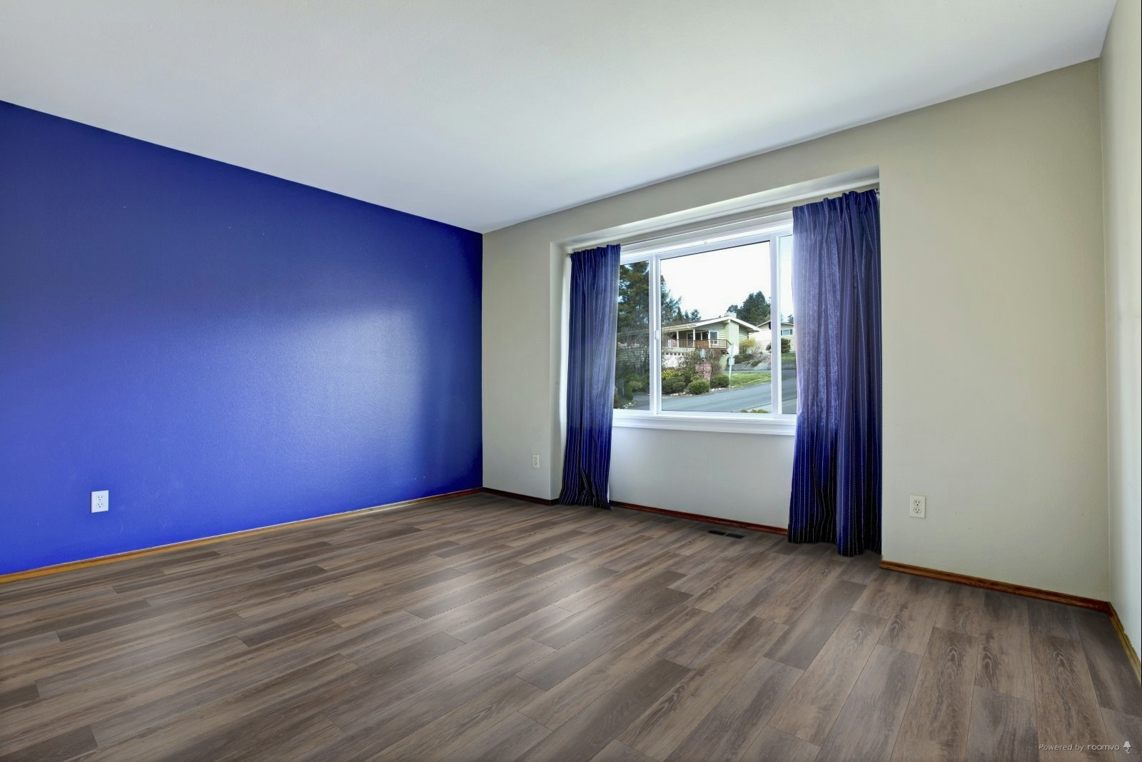 Shaw Floorte Tivoli Plus Sabbia Waterproof Luxury Vinyl Plank 7" x 48" 00161 SQFT Price : 2.69 room