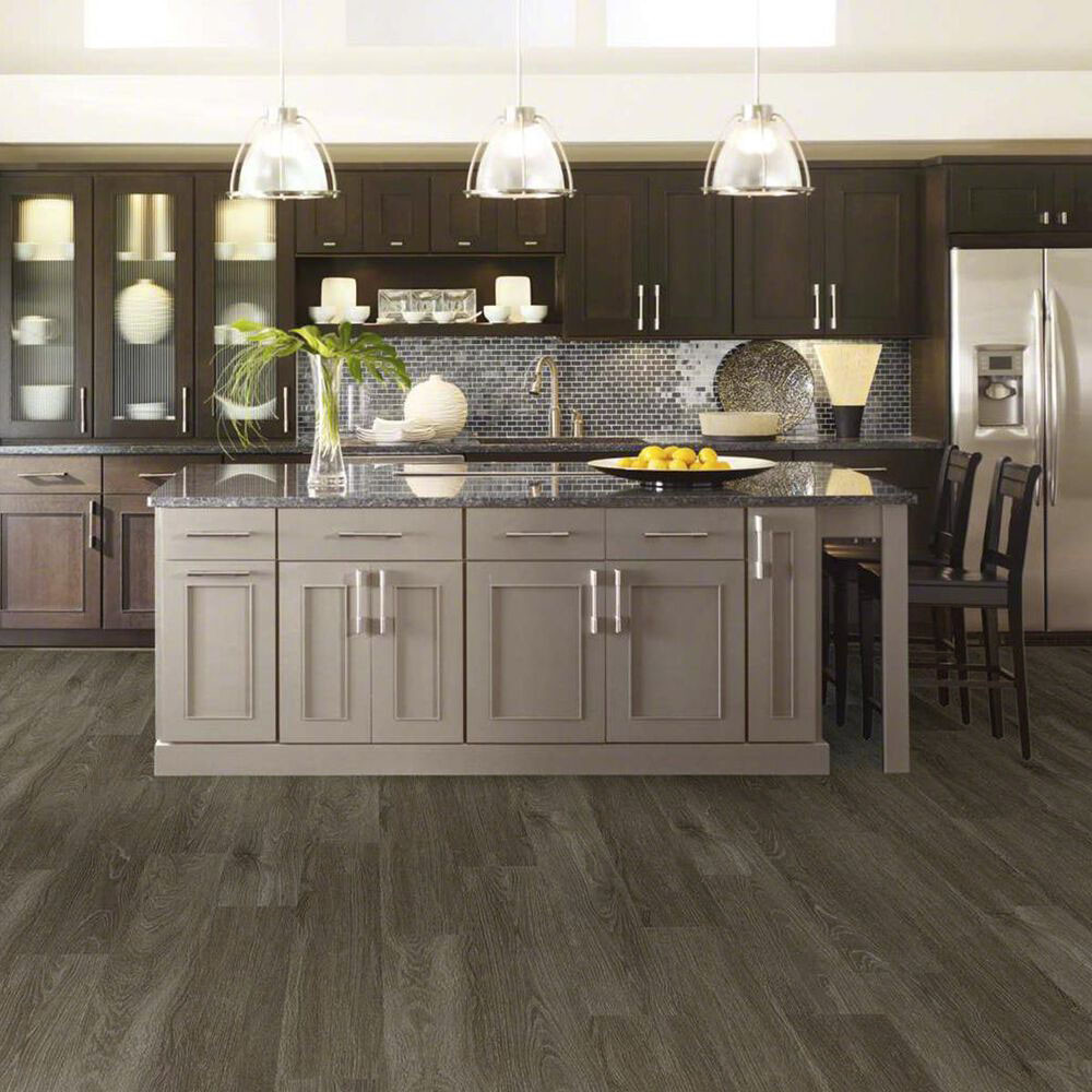 CLEARANCE - Shaw Parkview King Street Waterproof WPC Luxury Vinyl Plank 7" x 48" with Attached Pad 0572 - Sample