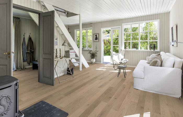 Kahrs Hardwood Canvas Collection - Pratica - 5" Wide - 1/2" Thick - 73-1/4" - Engineered Click Together Hardwood PRATICA