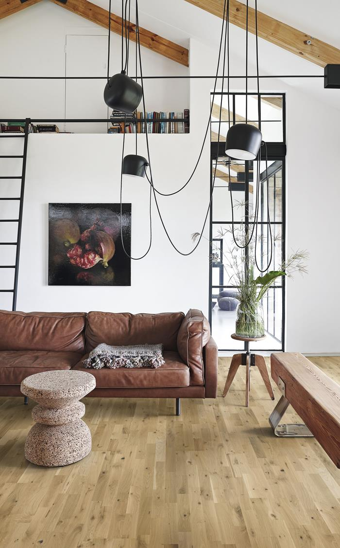 Kahrs Hardwood Beyond Retro Collection - Urban Brown Strip - 7-7/8" x 95-3/8" x 5/8" - Engineered Click Together Hardwood LOFT - Sample