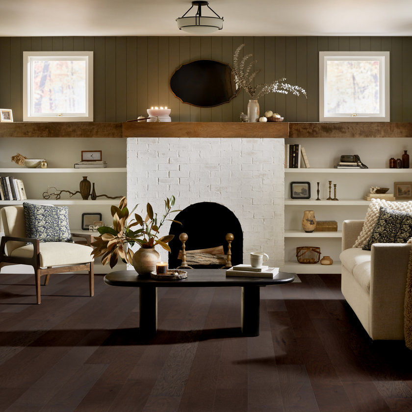Shaw Form Fit Regency Hickory 6.38" Wide 1/2" Thick Wire Brushed Engineered Hardwood 07124 room