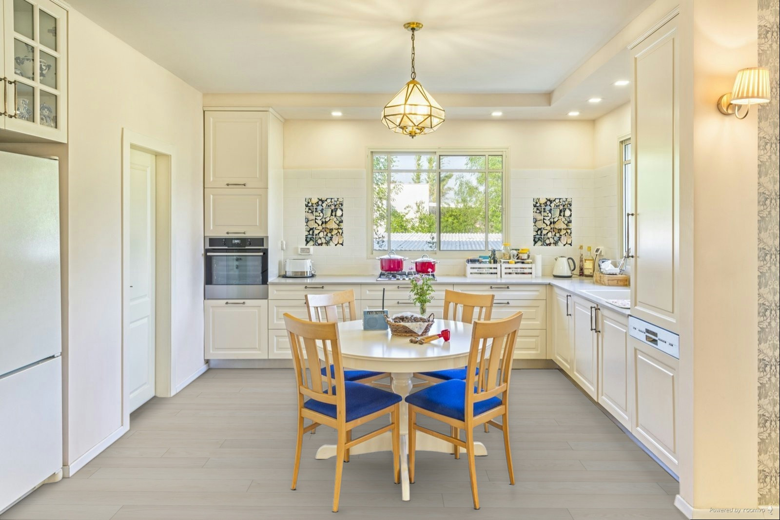 Shaw Floorte Elite Prodigy HDR MXL Series - Light Oak - 9" x 86"/53"/33" Luxury Vinyl Plank room