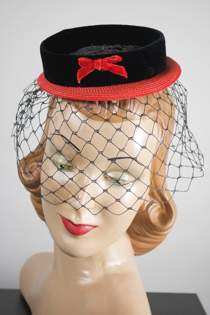 Black velvet red straw 1960s tiny top hat fascinator with veil display picture 2
