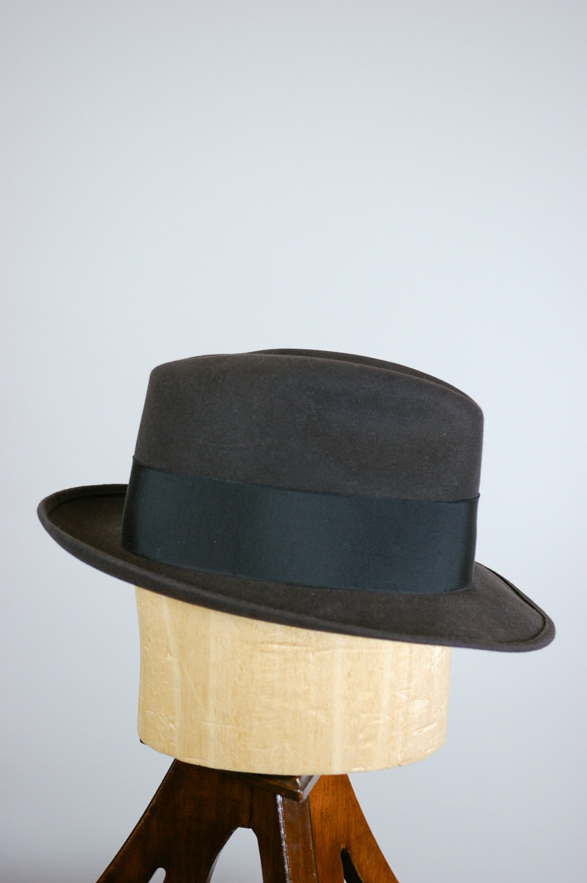 Charcoal gray brown 1950s 1960s fedora hat Dobbs men's size 7 1/8