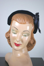 1950s hat headband fascinator navy blue velvet beaded ribbon trim
