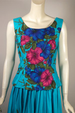 Aqua cotton hibiscus Hawaiian border print top  skirt set 1950s 60s dress 36 bust 26 waist tropical tiki