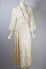 vintage pinup robe dressing gown 1940s bridal wedding cream brocade Art Deco pattern ivory cream off-white 28 waist XS-S