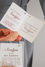 silver gray sharkskin 1950s dress secretary style size M black velvet collar M to L 33 inch waist