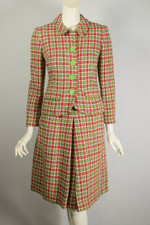 Davidow houndstooth tweed wool skirt suit 1960s red green size S 26 27 inch waist A-line skirt