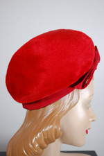 tall bubble crown beret hat 1960s red fuzzy fur felt grosgrain bow trim