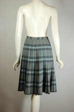 1950s plaid wool pleated skirt light academia collegiate style S 26-28 inch waist