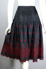Black red embroidered taffeta 1950s crinoline slip pin-up lingerie rockabilly size S 26 inch waist