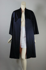 reversible red black silk satin clutch coat formal evening wear 1960s size S M