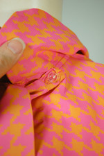 tie-neck blouse 1960s hot pink orange houndstooth mod print top never worn XS S size 36