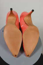 Early 1960s pink orange pointy toe pumps 3-inch heels size 6.5 7 N pearlized coral leather unworn