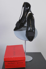 Herbert Levine early 1960s stiletto pumps black patent leather heels size 10B