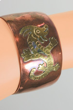 1950s 1960s wide copper cuff bracelet Mexico mixed metals applied brass lizard with abalone shell inlay