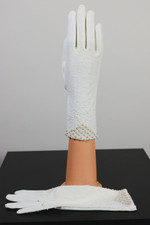 1960s vintage gloves off-white ivory beaded pearls bridal wedding size 6.5 XS S