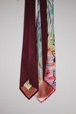 early 1950s menswear hand-painted style floral print necktie swing era bold design burgundy