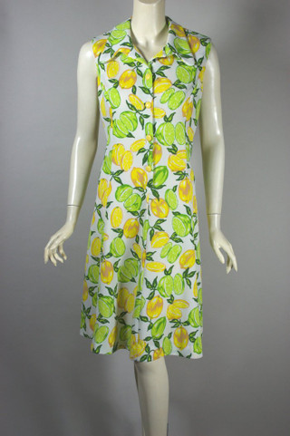 Lemon lime juicy citrus 70s novelty print dress size L 42 inch bust