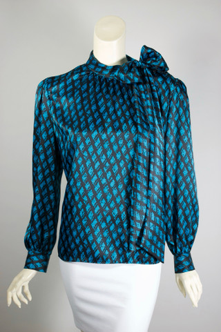 working girl 1980s top blouse puff sleeves pussy bow black aqua print satin S to M 40 inch bust