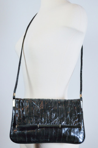 Luxe black eelskin leather shoulder bag purse late 1970s early 80s