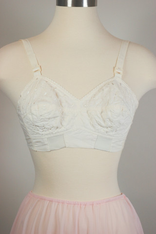 Size 32B 34B 1950s bullet bra wireless white cotton S vintage pin-up 50s lingerie