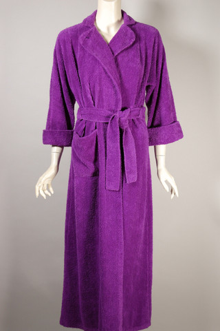 Fuchsia purple cotton chenille 1960s robe dressing gown vintage loungewear womens size XS S