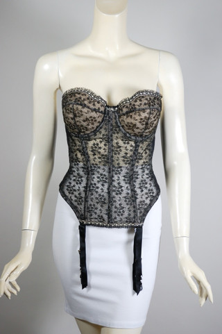 vintage black lace strapless corset bra early 1960s pin-up style 36B C with garter clips