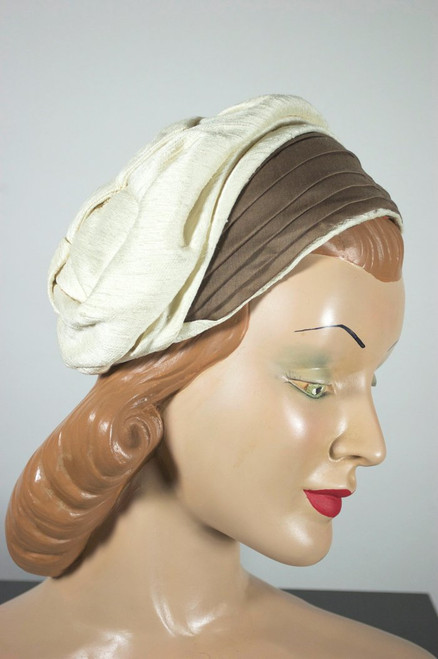 1960s vintage hat with bows trim cream off-white mocha fabric cap