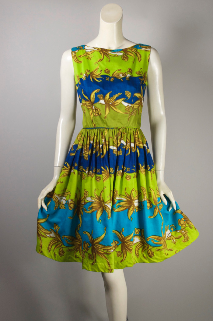 Tori Richard rococo border print cotton Hawaiian dress 1950s 60s XS