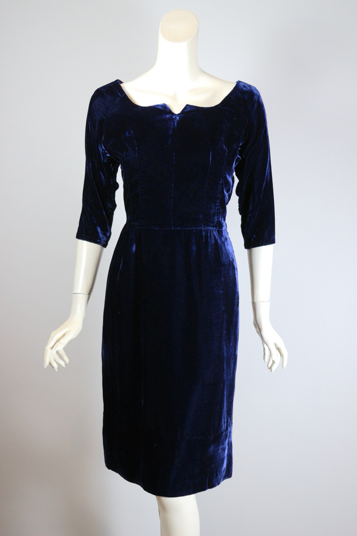 Hourglass fit 1950s dress midnight blue velvet XS-S 36 inch bust 26 waist 35 hips