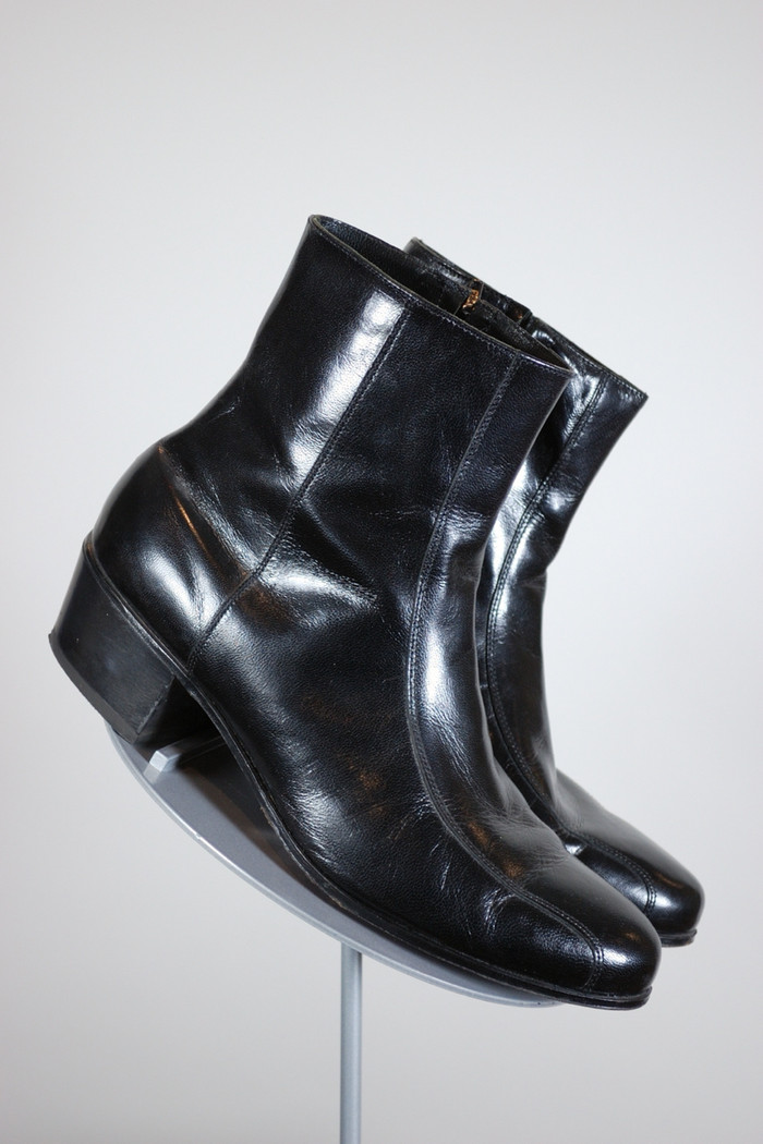 bicycle toes black leather vintage mens ankle boots by Florsheim size 10.5 11 side zip disco style