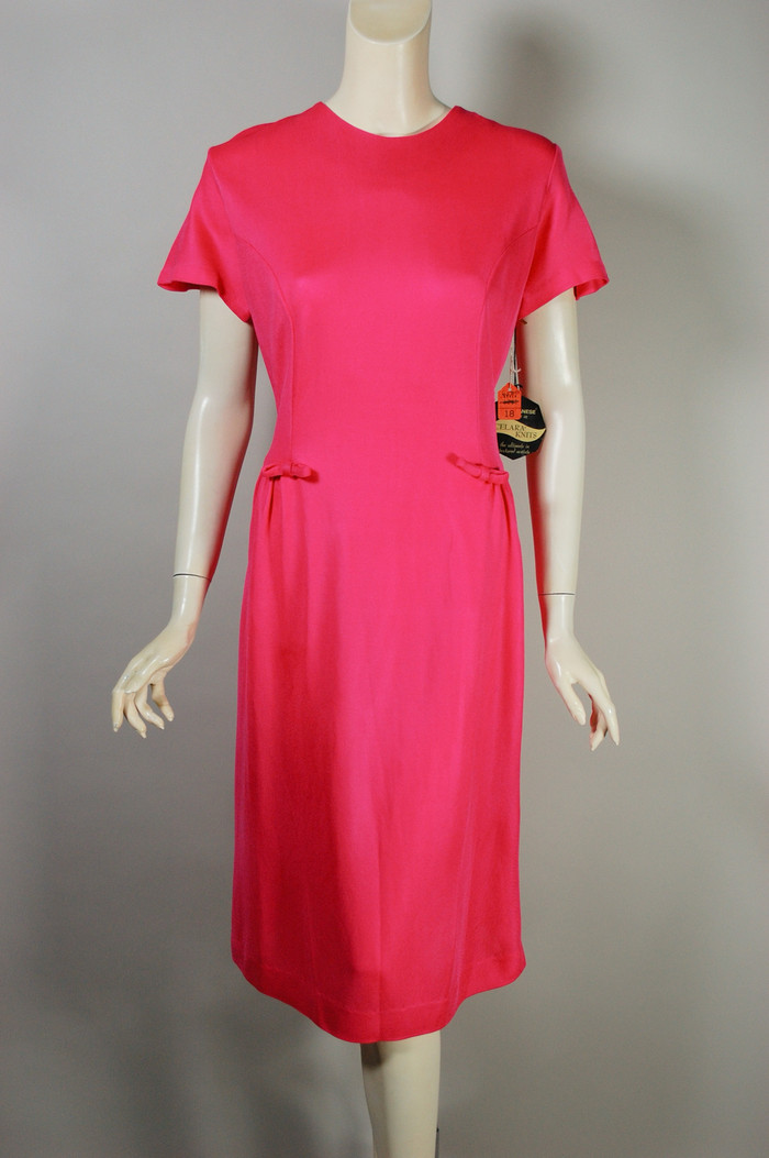 vintage 1960s dress hot pink jersey knit sheath style size M to L up to 41 inch bust 42 inch hips