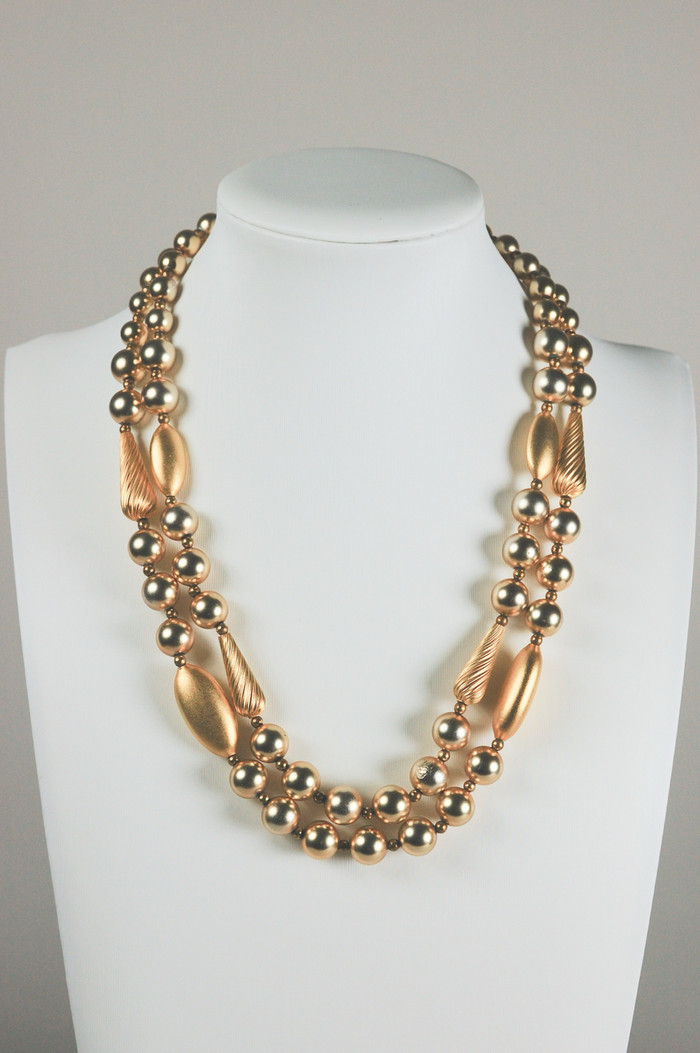 Gold metallic pearls 2-strand beads necklace 1960s vintage