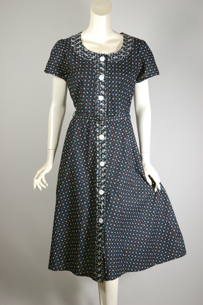 vintage novelty print dress 1950s deadstock black cotton red blue candy design M 30 31 inch waist