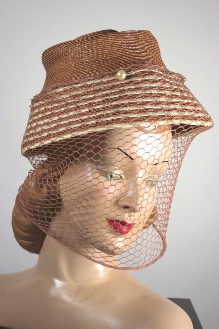 Straw sun hat with veil 1950s 60s brown cream stripes Dachettes Lilly Dache