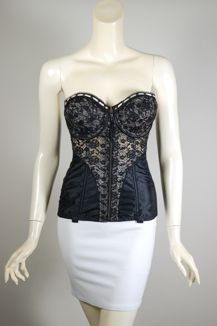 Lady Marlene vintage black lace strapless corset Merry Widow bra 1950s pin-up style size 36 C