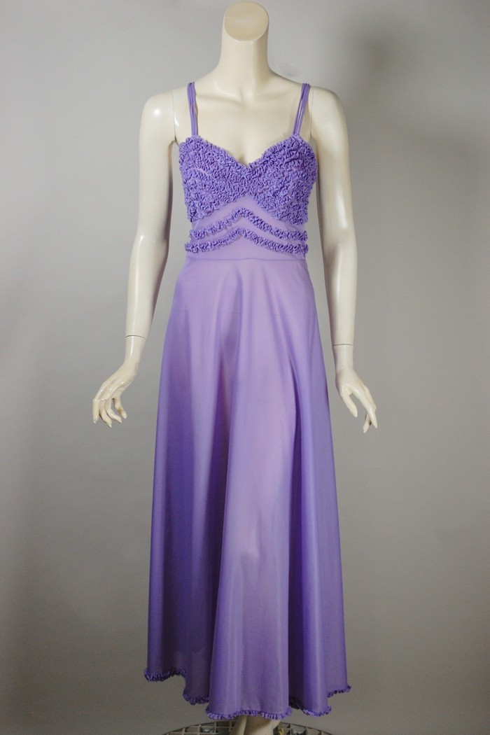 Lilac purple nylon 1950s nightgown ruffles trim S to M 36 38 inch bust