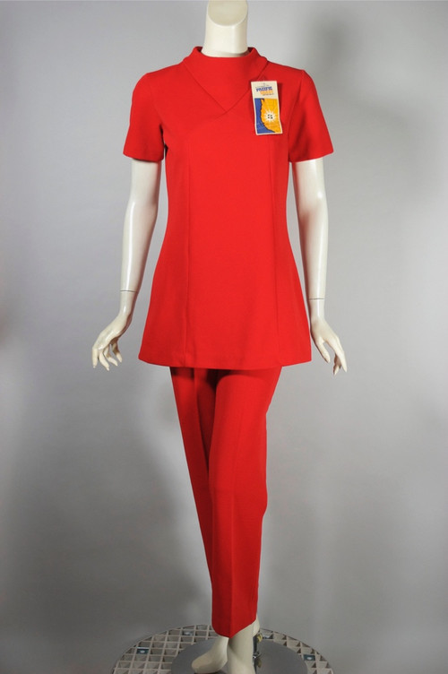 Tomato red 1960s space-age mod 2-piece pantsuit deadstock XS