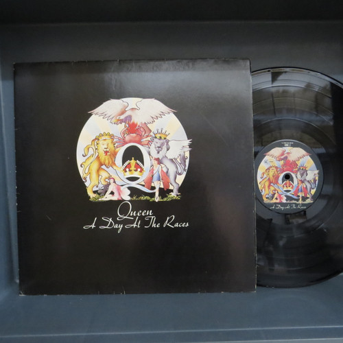 Queen-A Day At The Races-VINYL LP-USED-DILP270225_6355