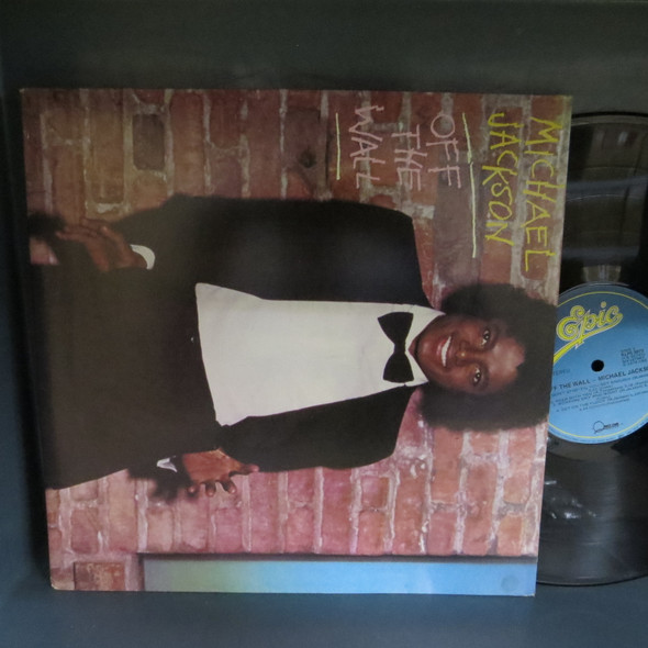 Michael Jackson-Off The Wall (with poster)-VINYL LP-USED-SHLP_5491
