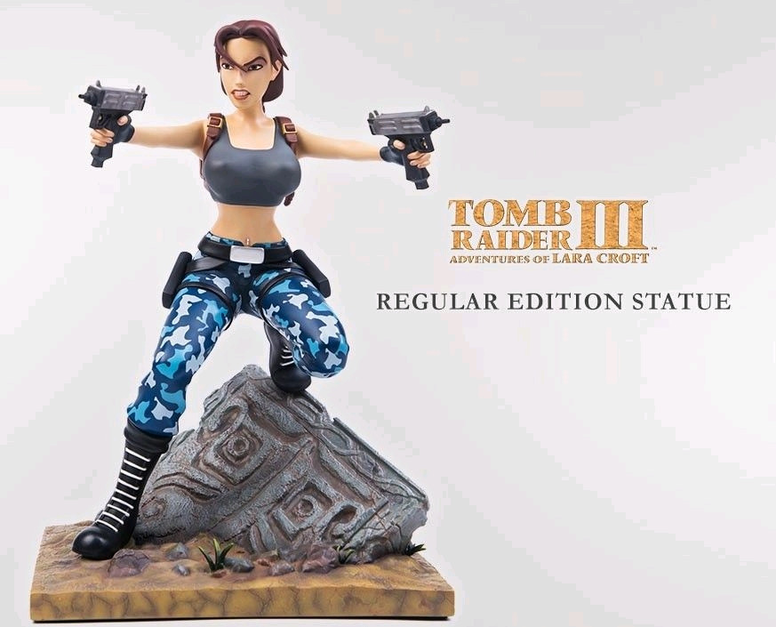 tomb raider statue