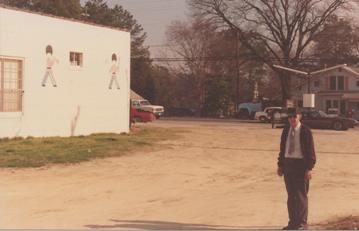 My Dad Joe H. Mullen on the west side of the Shop Easy