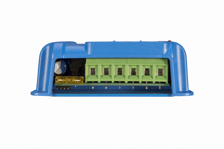 Victron BlueSolar MPPT 75/10 Charge Controller Victron BlueSolar MPPT 75/10 Charge Controller